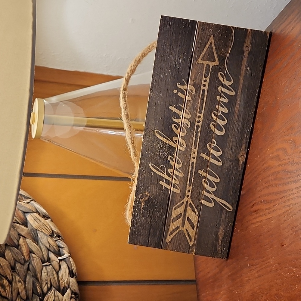 Wooden P. Graham Dunn "the best is yet to come" pallet sign